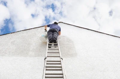 Peinture extérieure au Luart — façades et ravalement